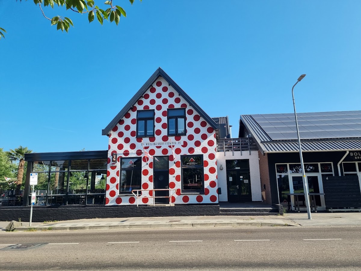 Stationsstraat 24